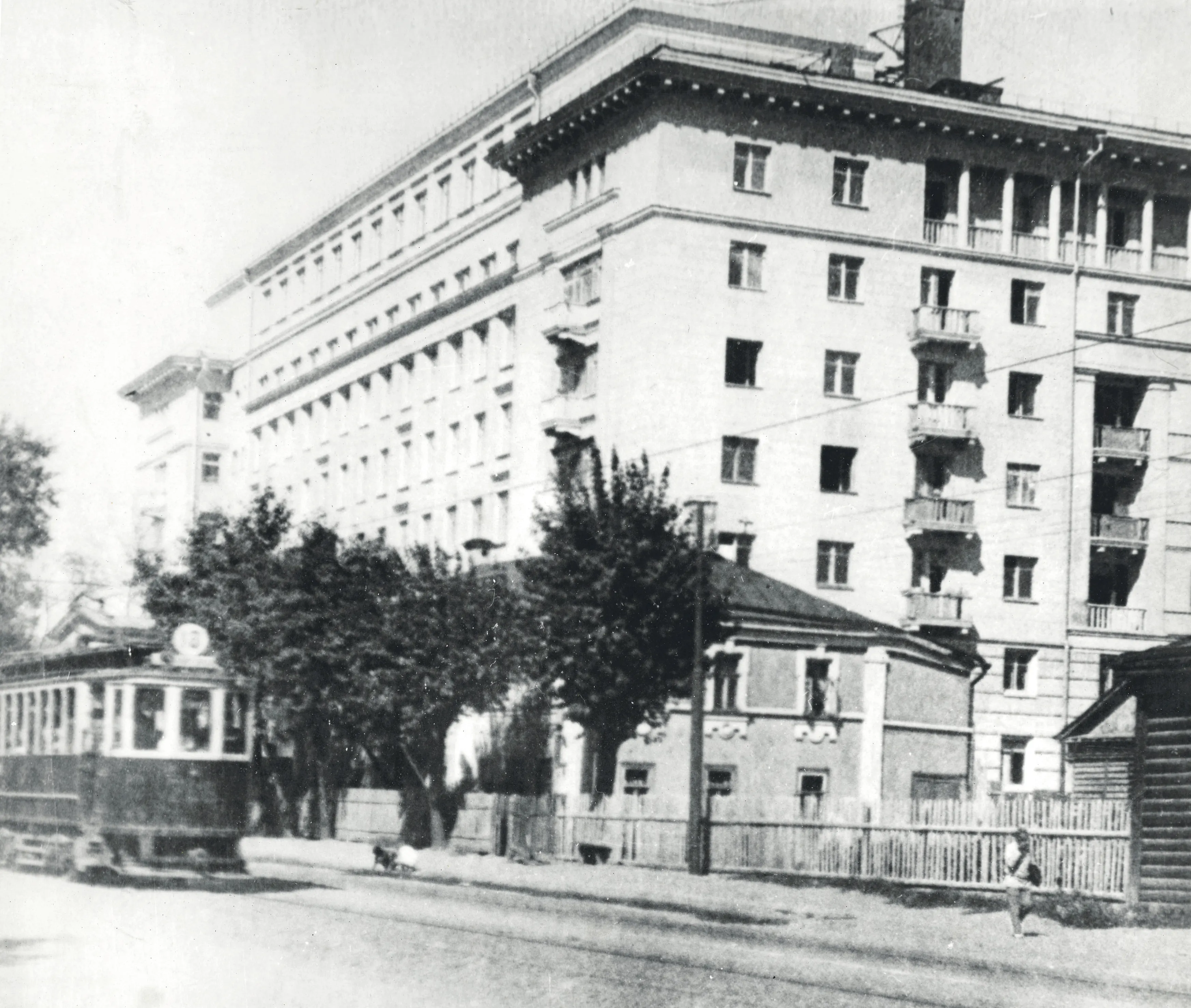 Неизвестное здание