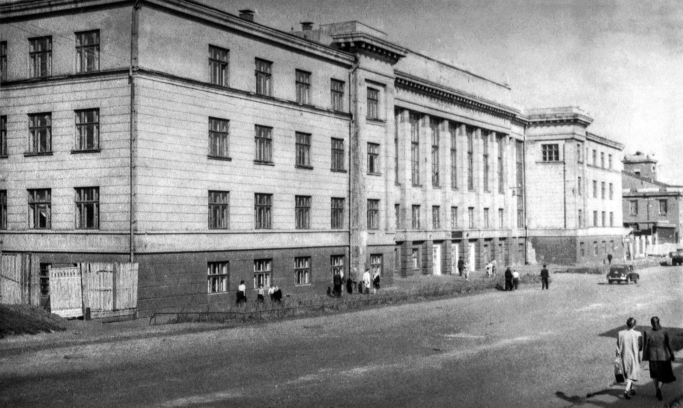 Фасад здания на Талалихина